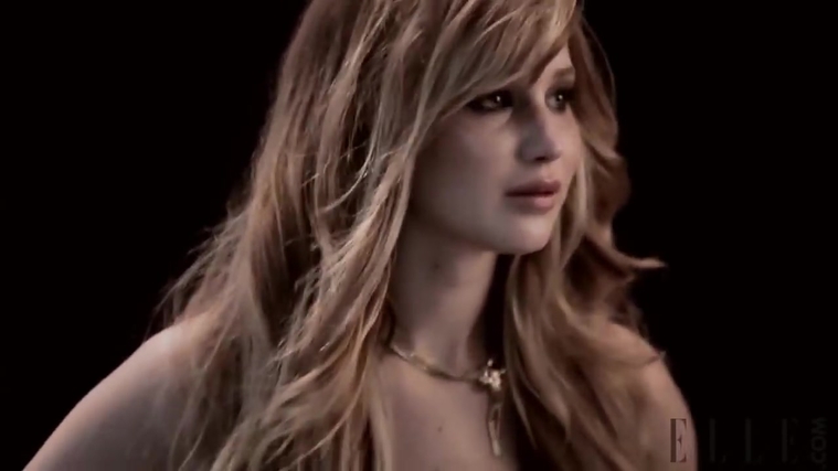 Behind_the_Scenes_Elle_Photoshoot_28December_201229__2842529.jpg