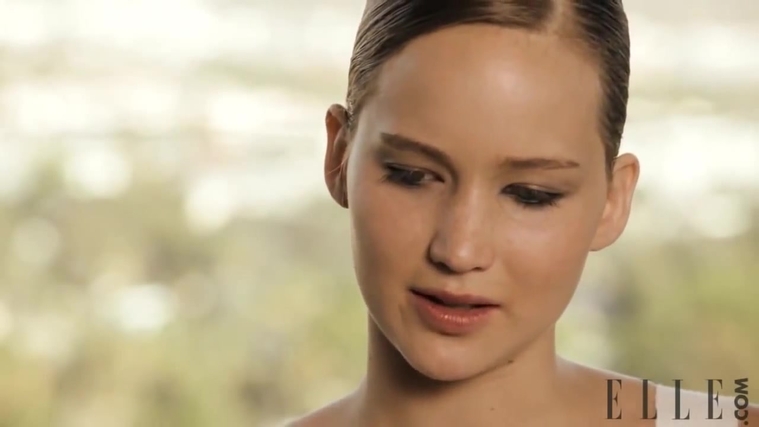 Behind_the_Scenes_Elle_Photoshoot_28December_201229__2847129.jpg