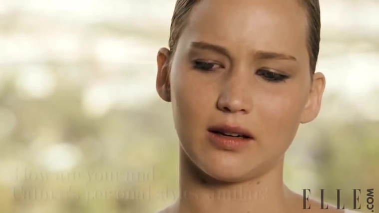 Behind_the_Scenes_Elle_Photoshoot_28December_201229__2848729.jpg