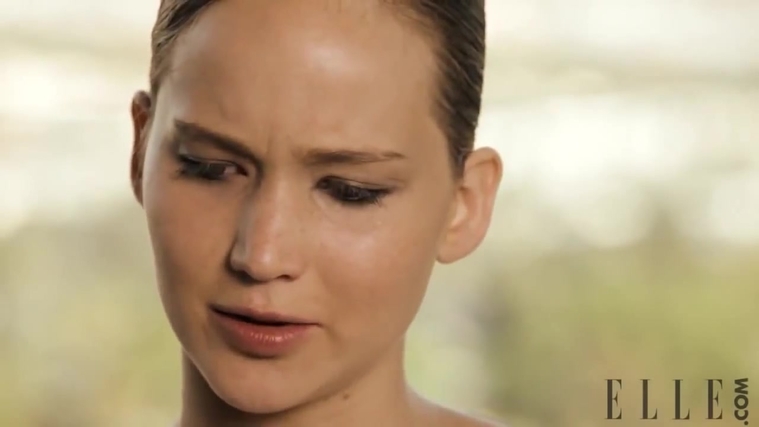 Behind_the_Scenes_Elle_Photoshoot_28December_201229__2851629.jpg
