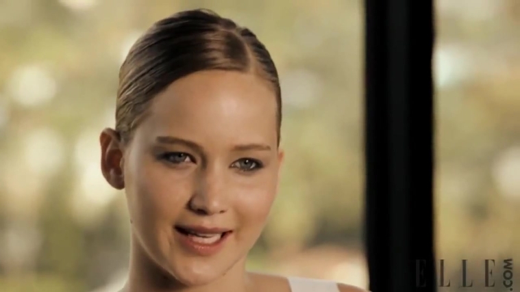 Behind_the_Scenes_Elle_Photoshoot_28December_201229__2852829.jpg