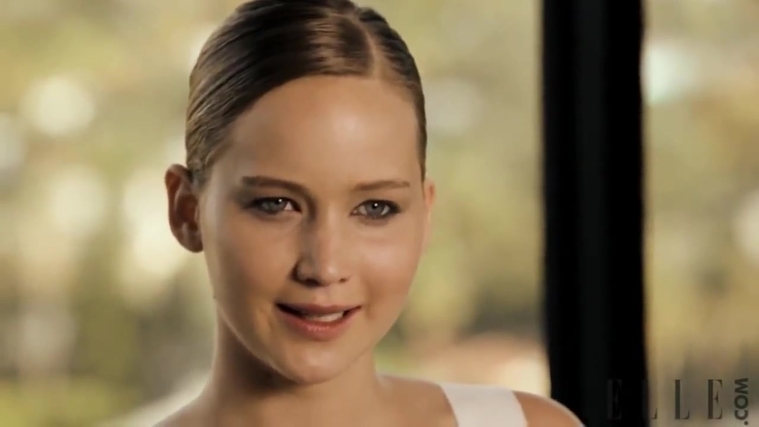 Behind_the_Scenes_Elle_Photoshoot_28December_201229__2853029.jpg