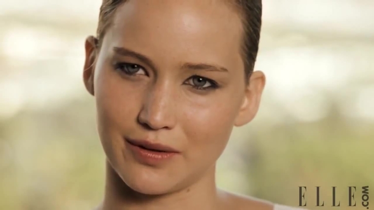 Behind_the_Scenes_Elle_Photoshoot_28December_201229__2854229.jpg