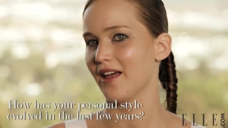 Behind_the_Scenes_Elle_Photoshoot_28December_201229__2861129.jpg