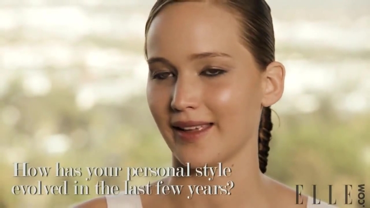 Behind_the_Scenes_Elle_Photoshoot_28December_201229__2861329.jpg