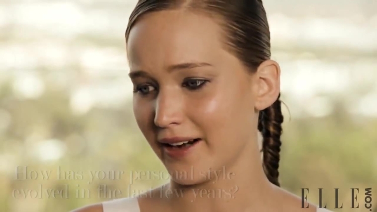 Behind_the_Scenes_Elle_Photoshoot_28December_201229__2863229.jpg