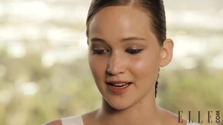 Behind_the_Scenes_Elle_Photoshoot_28December_201229__2864129.jpg
