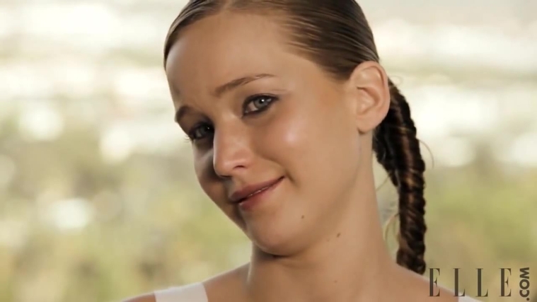 Behind_the_Scenes_Elle_Photoshoot_28December_201229__2865829.jpg