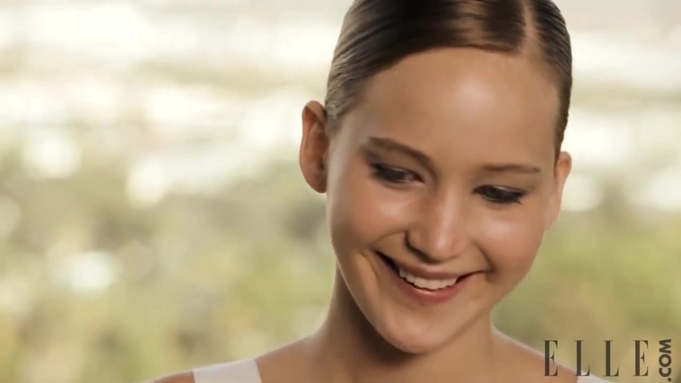 Behind_the_Scenes_Elle_Photoshoot_28December_201229__2869229.jpg