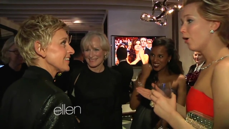 Behind_the_Scenes_at_the_Oscars_2810329.jpg