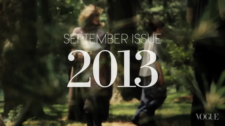 Behind_the_Scenes_with_Jennifer_Lawrence_on_Her_Cover_Shoot_-_Vogue_Diaries_049.jpg