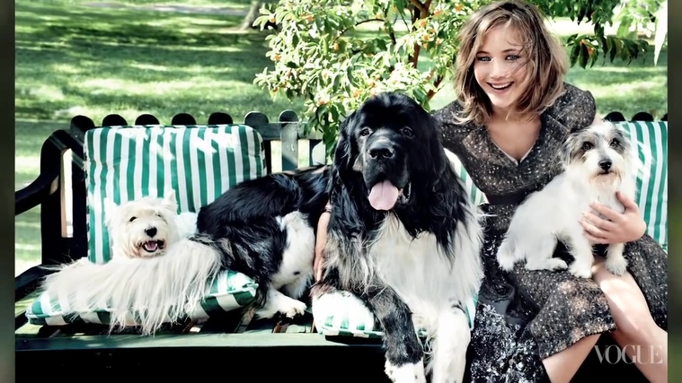 Behind_the_Scenes_with_Jennifer_Lawrence_on_Her_Cover_Shoot_-_Vogue_Diaries_201.jpg