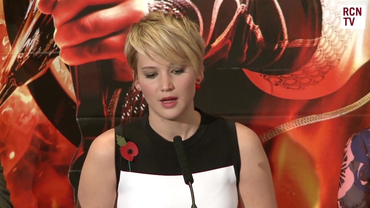Catching_Fire_Press_Conference_2811329.jpg