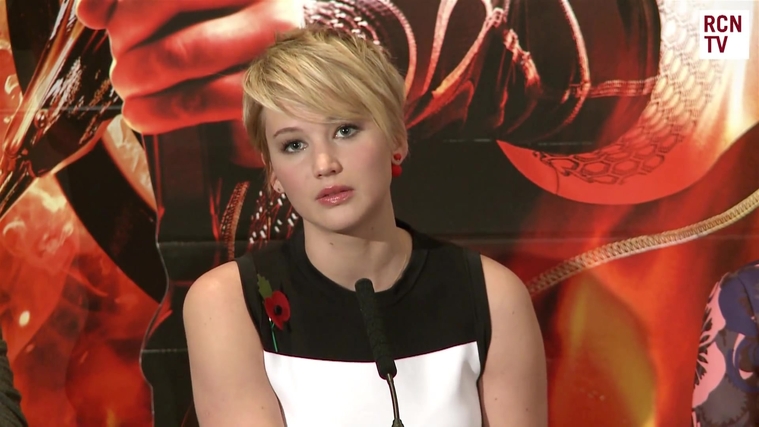 Catching_Fire_Press_Conference_2812229.jpg