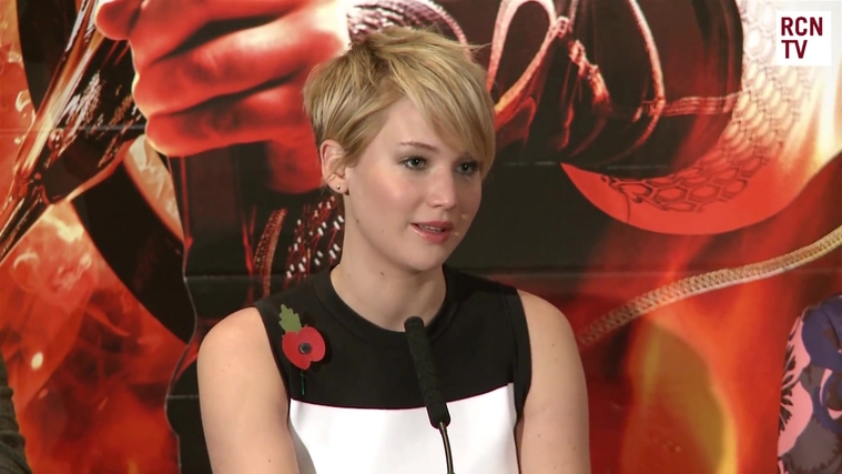 Catching_Fire_Press_Conference_2814529.jpg