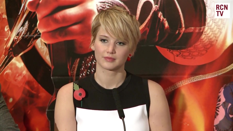 Catching_Fire_Press_Conference_2818129.jpg