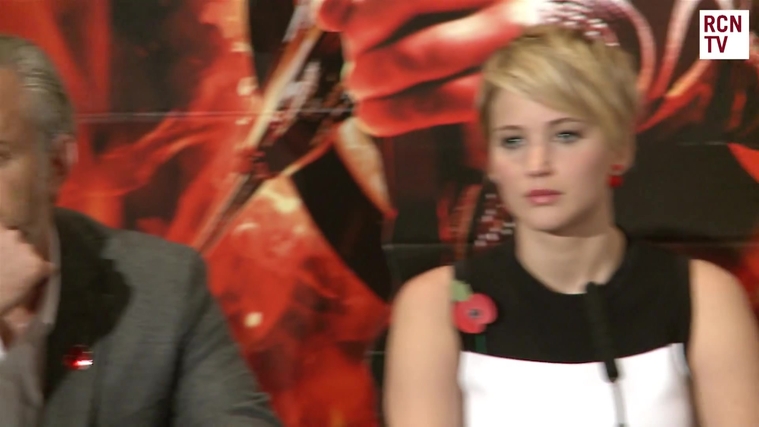 Catching_Fire_Press_Conference_2830229.jpg