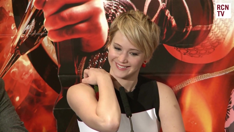 Catching_Fire_Press_Conference_2830929.jpg