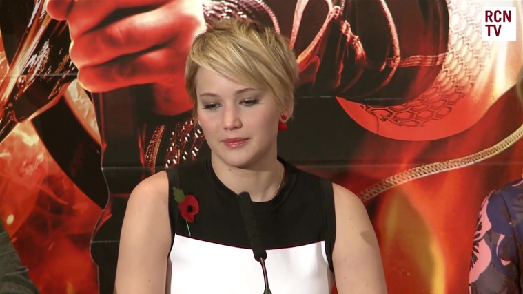 Catching_Fire_Press_Conference_2832629.jpg
