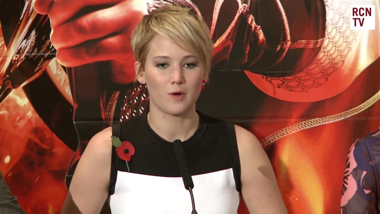 Catching_Fire_Press_Conference_2833429.jpg