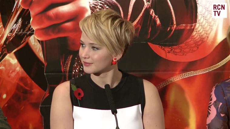Catching_Fire_Press_Conference_2834129.jpg