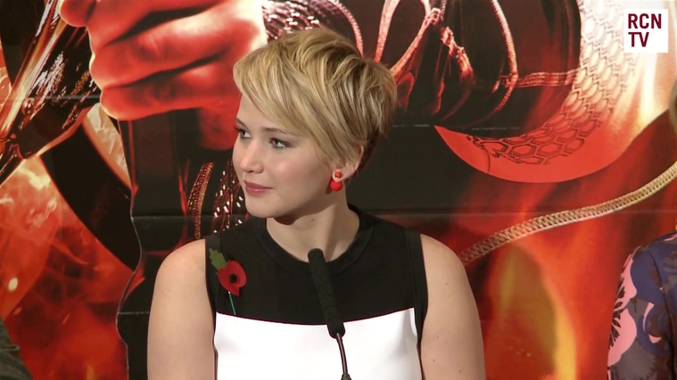 Catching_Fire_Press_Conference_2834229.jpg