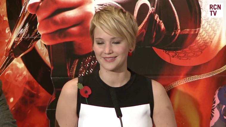 Catching_Fire_Press_Conference_2837029.jpg