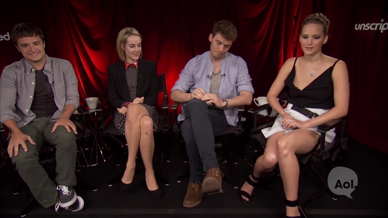 Catching_Fire_Unscripted_Interview_Moviefone__281229.jpg