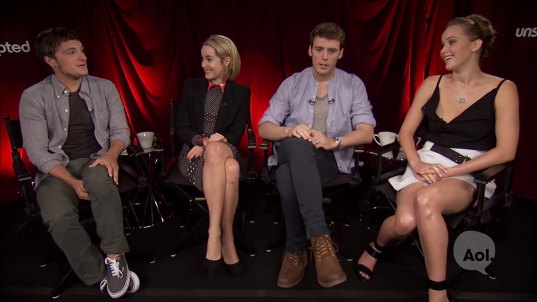 Catching_Fire_Unscripted_Interview_Moviefone__281729.jpg