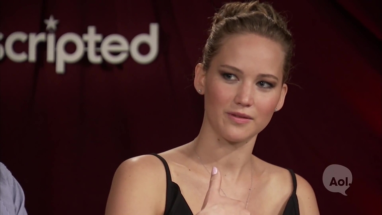 Catching_Fire_Unscripted_Interview_Moviefone__2820929.jpg