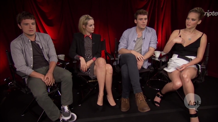 Catching_Fire_Unscripted_Interview_Moviefone__2821229.jpg