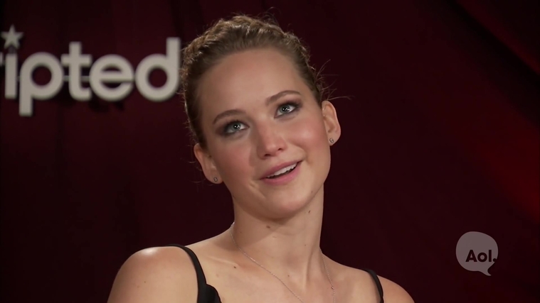 Catching_Fire_Unscripted_Interview_Moviefone__2823229.jpg