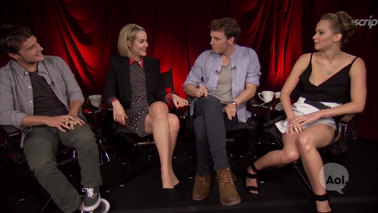 Catching_Fire_Unscripted_Interview_Moviefone__2825129.jpg