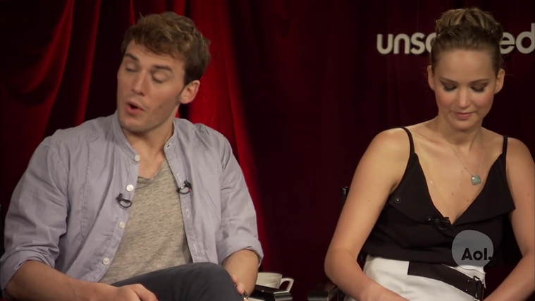 Catching_Fire_Unscripted_Interview_Moviefone__2826629.jpg