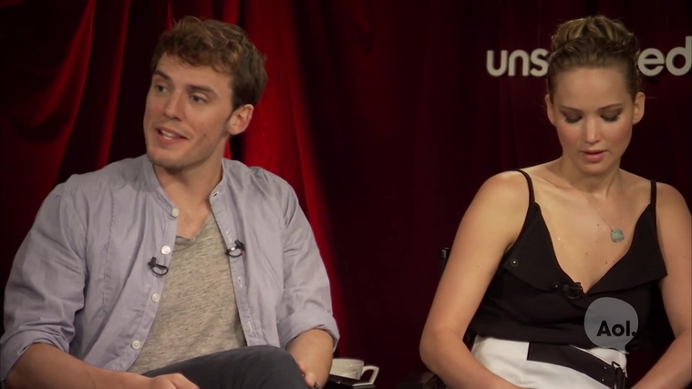 Catching_Fire_Unscripted_Interview_Moviefone__2826729~0.jpg