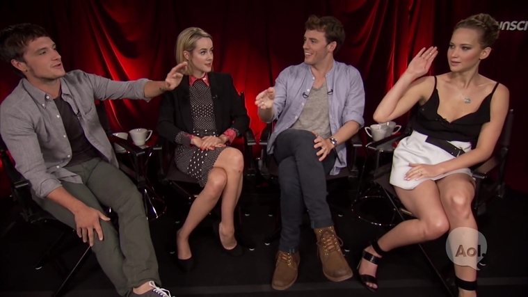 Catching_Fire_Unscripted_Interview_Moviefone__2827129~0.jpg