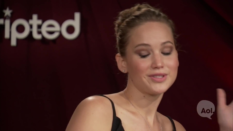 Catching_Fire_Unscripted_Interview_Moviefone__2830629.jpg