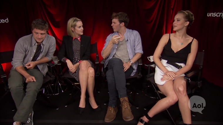 Catching_Fire_Unscripted_Interview_Moviefone__2832329.jpg