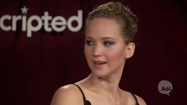 Catching_Fire_Unscripted_Interview_Moviefone__2832929.jpg