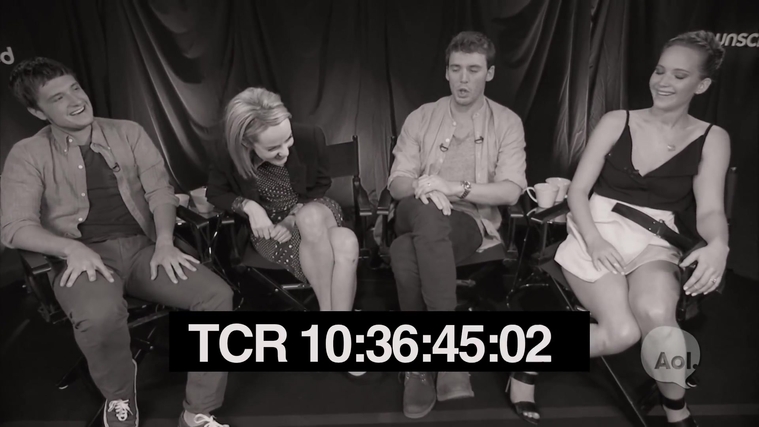 Catching_Fire_Unscripted_Interview_Moviefone__2839929.jpg