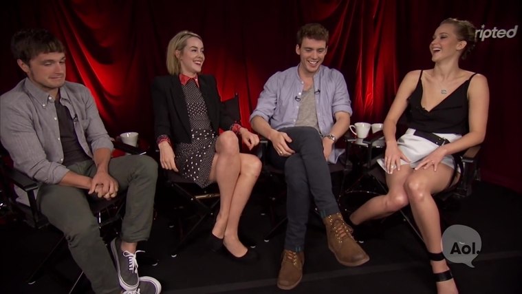 Catching_Fire_Unscripted_Interview_Moviefone__284729.jpg