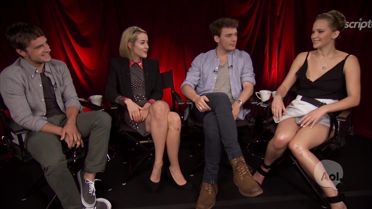 Catching_Fire_Unscripted_Interview_Moviefone__285229.jpg