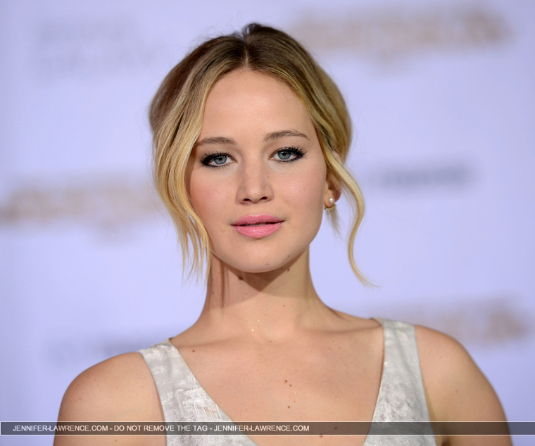 D_November_17_-__Mockingjay_Part_1__LA_Premiere_281829.jpg