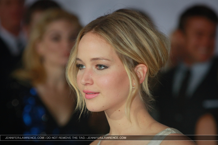 D_November_17_-__Mockingjay_Part_1__LA_Premiere_283429.jpg