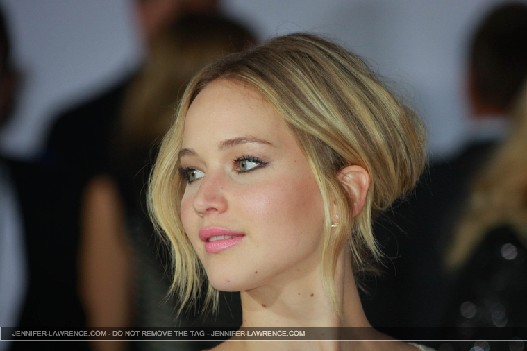 D_November_17_-__Mockingjay_Part_1__LA_Premiere_283629.jpg