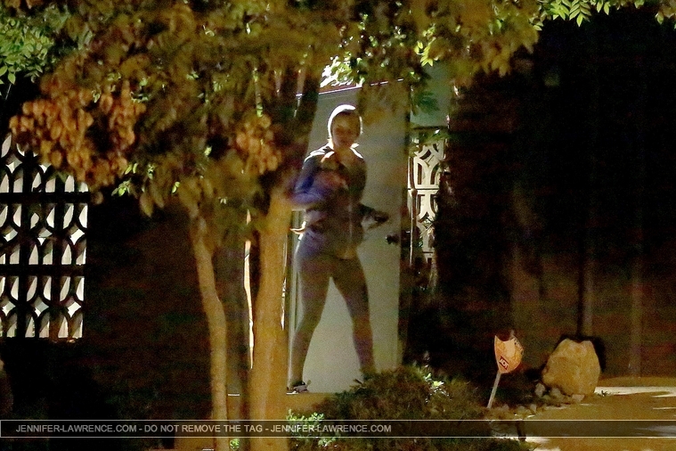 December_12_-_Arriving_at_Gabe_Polsky_s_home_in_Beverly_Hills_28729.jpg