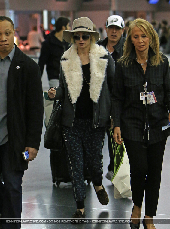 December_14_-_Arriving_at_JFK_Airport_in_New_York_285329.jpg