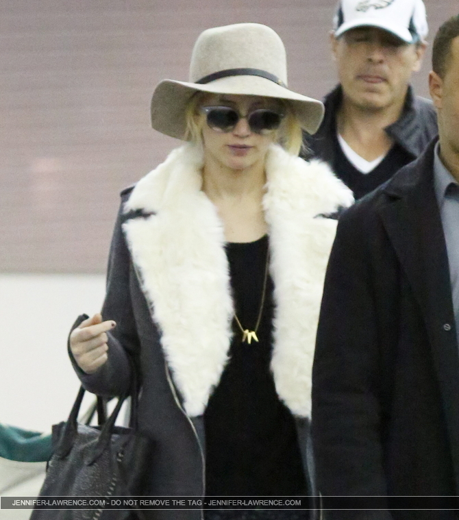 December_14_-_Departing_LAX_Airport_in_Los_Angeles_282629.jpg