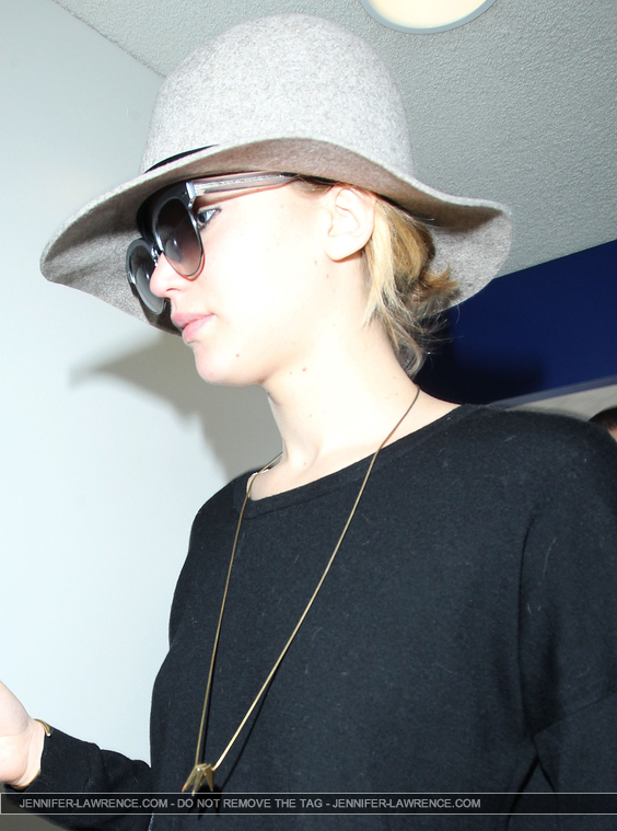 December_14_-_Departing_LAX_Airport_in_Los_Angeles_28529.jpg