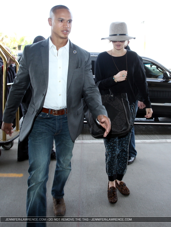December_14_-_Departing_LAX_Airport_in_Los_Angeles_287429.jpg